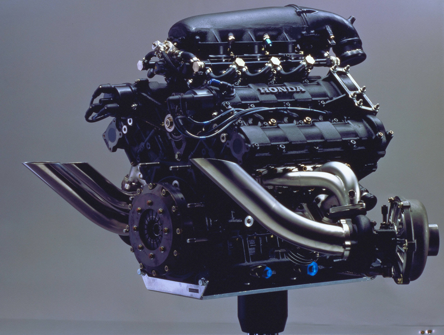 SMALL_537635_Goodwood_Festival_of_Speed_2025_-_Honda_RA166E_engine_from_Williams_FW11